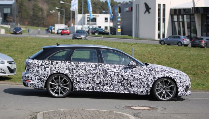 Audi Sport sempre più avanti: Audi RS4 Avant 2017 - Foto 7 di 9