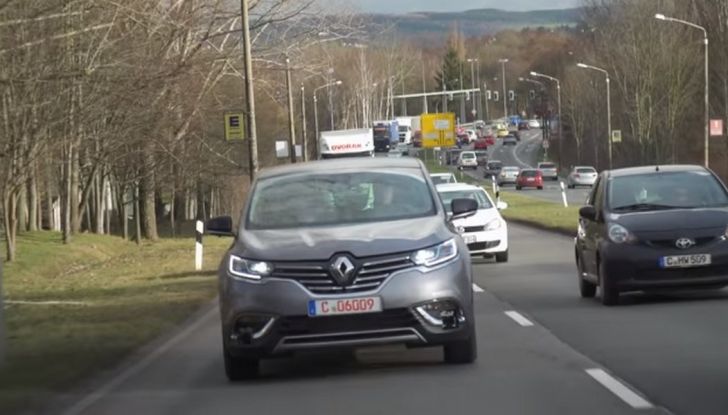 Renault e la dichiarazione europea di Amsterdam a favore del veicolo autonomo - Foto 4 di 9