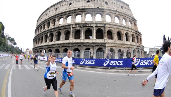 Roma blocco traffico maratona