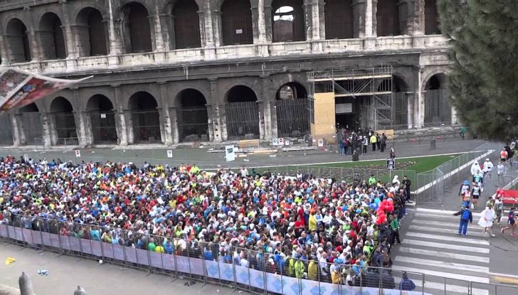 Roma blocco traffico maratona