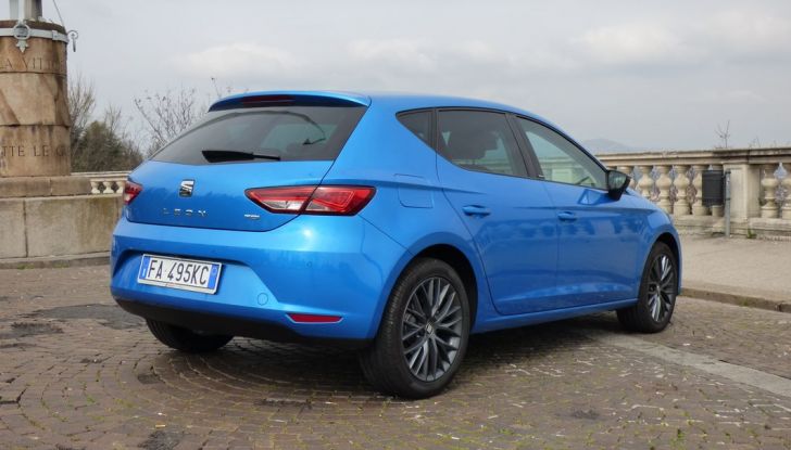 Seat Leon Connect 1.6 Tdi 110 CV: ​P​rova su strada, prestazioni e prezzi - Foto 25 di 38