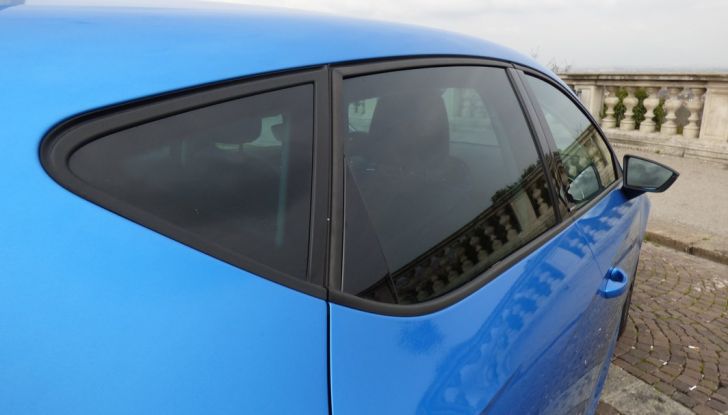 Seat Leon Connect 1.6 Tdi 110 CV: ​P​rova su strada, prestazioni e prezzi - Foto 28 di 38