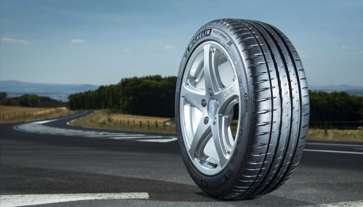 Michelin Pilot Sport 4, handling e frenata ai massimi livelli - Foto 3 di 18