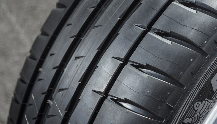 Michelin Pilot Sport 4, handling e frenata ai massimi livelli - Foto 6 di 18