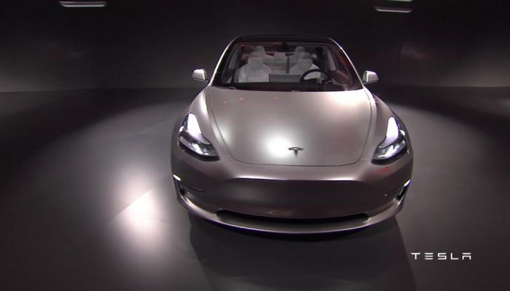 Tesla Model 3 prezzi, informazioni e dati tecnici - Foto 12 di 18