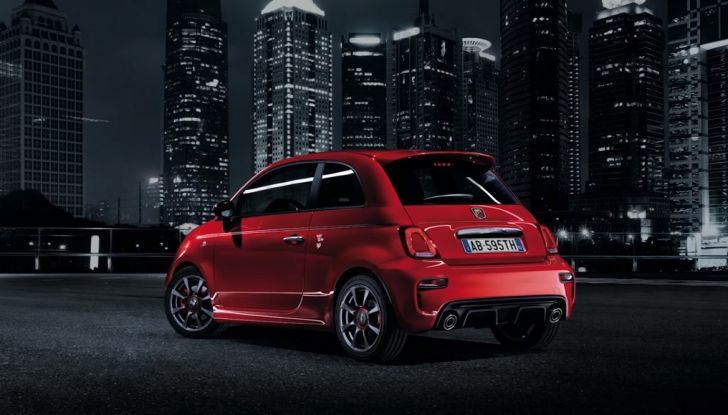 Nuova gamma 595 Abarth: più potente e tecnologica - Foto 15 di 18