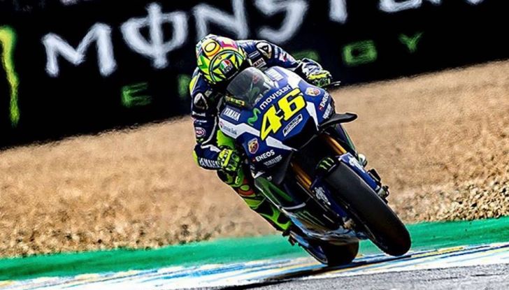 MotpGP, Le Mans: Lorenzo vince, Rossi gran secondo - Foto 11 di 11
