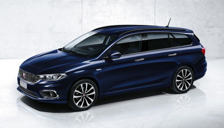 Nuova Fiat Tipo SW , vista 3/4 laterale frontale.