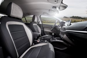 160502_Fiat_Tipo-interni_02
