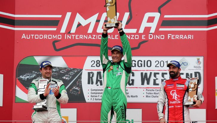 Carrera Cup Italia: Una vittoria a testa per Ledogar e Drudi nelle prime due gare di Imola - Foto 8 di 9