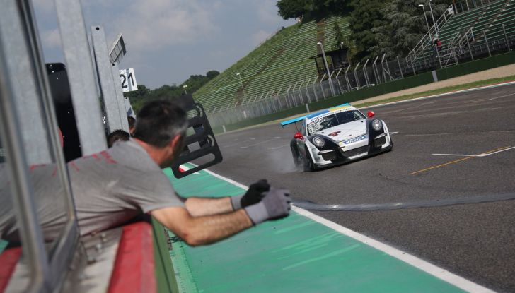 Imola: Come Ledogar vince Gara 3 ed è il nuovo leader della Carrera Cup Italia - Foto 5 di 8
