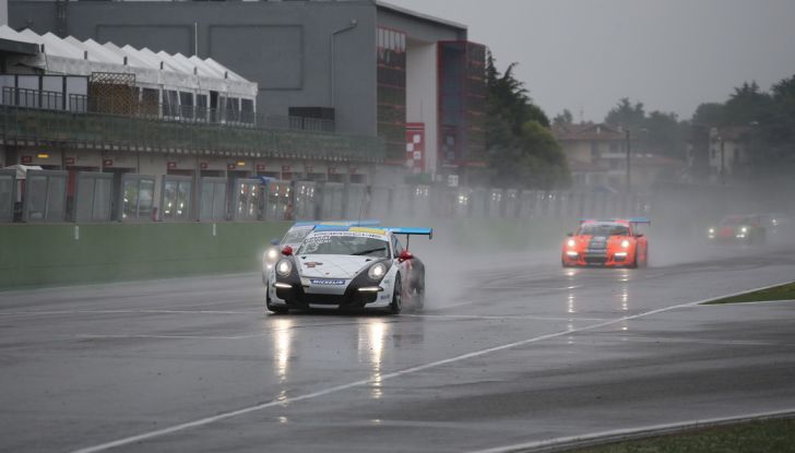 Imola: Come Ledogar vince Gara 3 ed è il nuovo leader della Carrera Cup Italia - Foto 1 di 8
