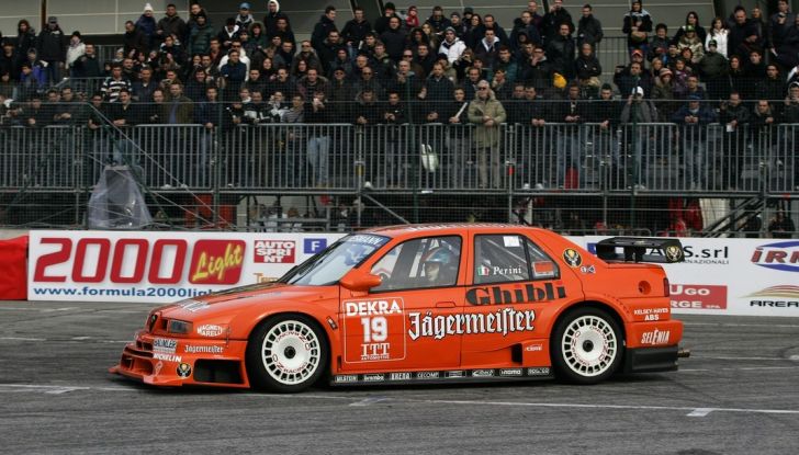 Alfa Romeo 155 V6 TI: una stella del DTM - Foto 6 di 18