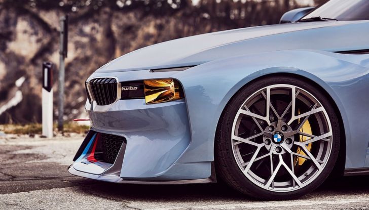 BMW 2002 Hommage, celebra i 100 anni di attività e i 50 anni della serie 02 - Foto 8 di 14