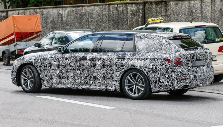 BMW 5-Series Estate 105