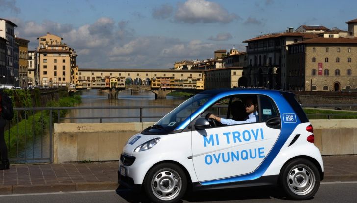 Carsharing a Firenze sul Lungarno, tre ore al giorno gratis - Foto 2 di 9