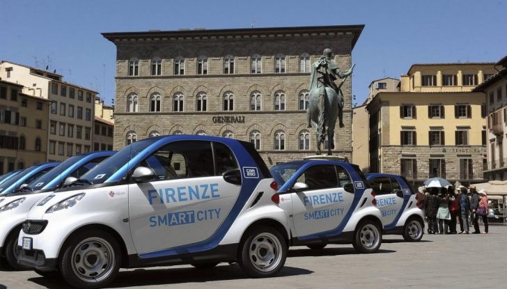 Carsharing a Firenze sul Lungarno, tre ore al giorno gratis - Foto 3 di 9