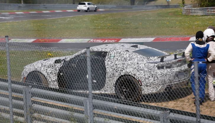 Chevrolet Camaro Z28, incidente al Nürburgring durante i collaudi (5)