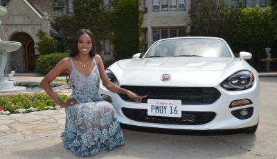 Fiat 124 Spider in premio alla coniglietta di Playboy
