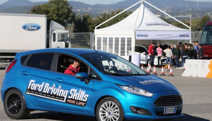 Ford Driving Skills For Life 2016, a Roma corsi gratuiti di guida responsabile - Foto 2 di 8