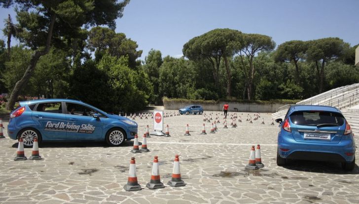 Ford Driving Skills For Life 2016, a Roma corsi gratuiti di guida responsabile - Foto 7 di 8
