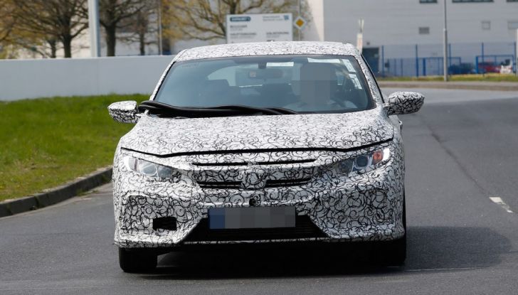 Nuova Honda Civic 2017, foto spia, frontale.