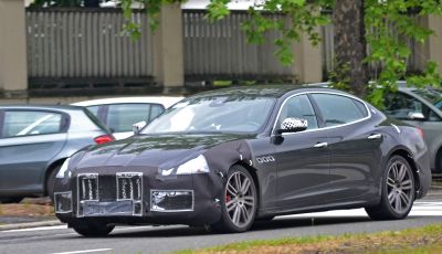 Maserati Quattroporte: le foto spia del restyling
