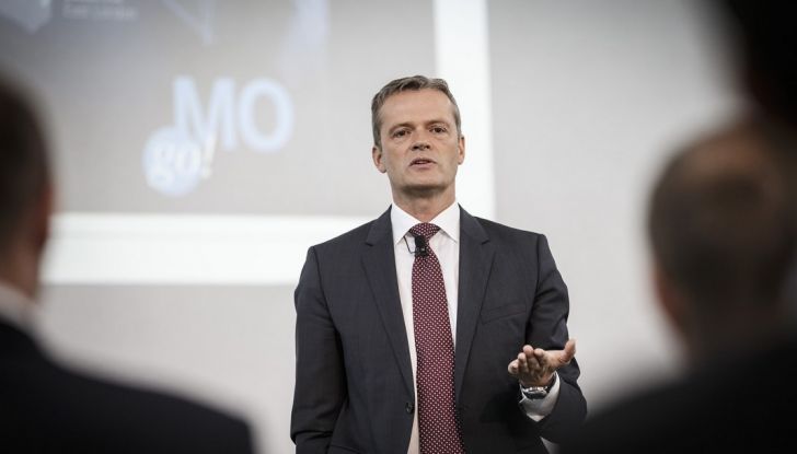 Mercedes: nuova fabbrica in Polonia per motori 4 cilindri benzina e Diesel - Foto 2 di 9