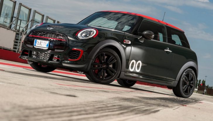 Mini John Cooper Works Challenge Edition - Foto 11 di 19