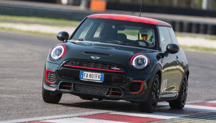 Mini John Cooper Works Challenge Edition - Foto 19 di 19
