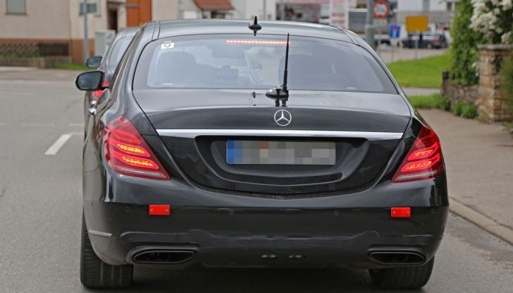 Nuova Mercedes Classe S: foto spia e maggiori dettagli - Foto 3 di 23