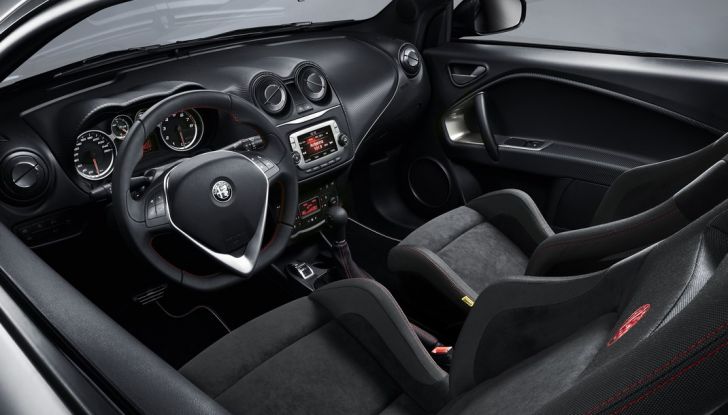 Nuova alfa romeo mito interni