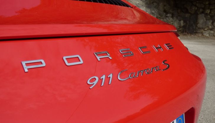 Porsche 911 Carrera S Cabrio, la nostra prova su strada: Paint it Red! - Foto 29 di 46
