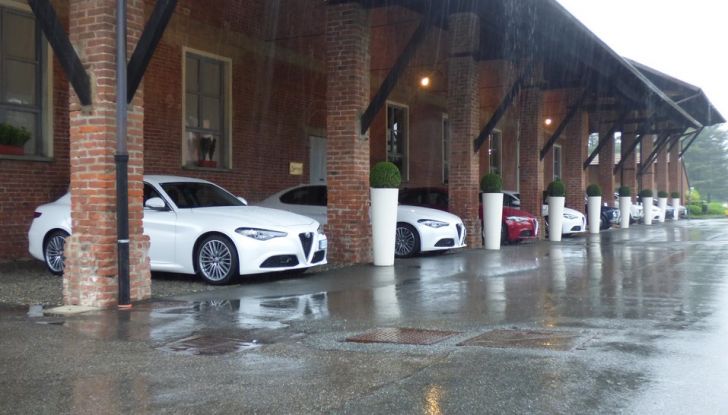 Alfa Romeo Giulia vince tutti i premi ma non vende - Foto 4 di 35