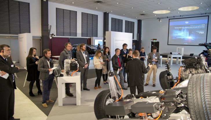 PSA Groupe: nuove soluzioni elettriche per veicoli ibridi ed elettrici - Foto 9 di 9