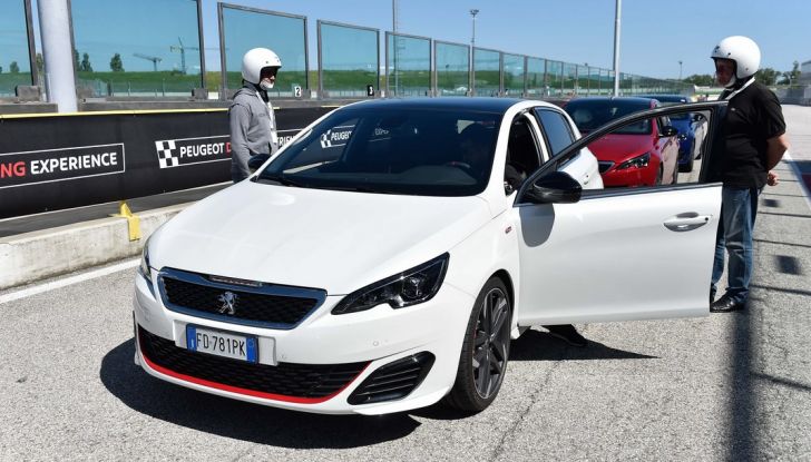 Peugeot 308 GTi 1.6 THP S&S by Peugeot Sport: corso di guida sportiva a Misano Adriatico - Foto 1 di 11