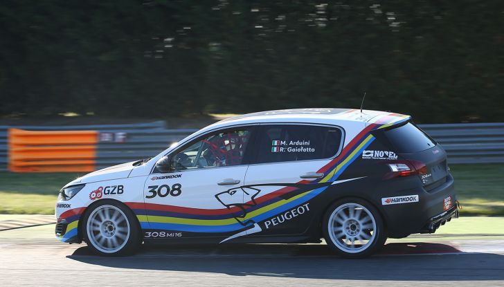 Il Leone torna a ruggire in pista - Foto 2 di 3