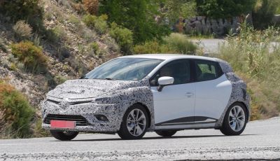 Renault Clio Facelift, le prime immagini del nuovo modello