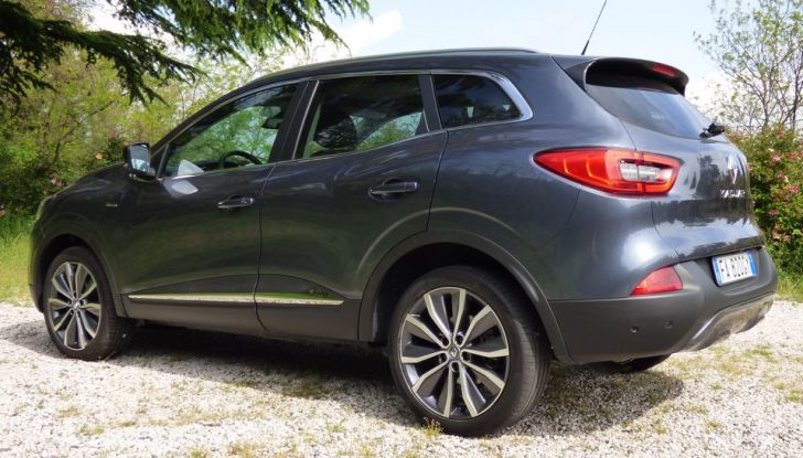 Renault Kadjar Bose 130 CV 4×4 prova su strada, prezzi e dotazioni - Foto 9 di 32