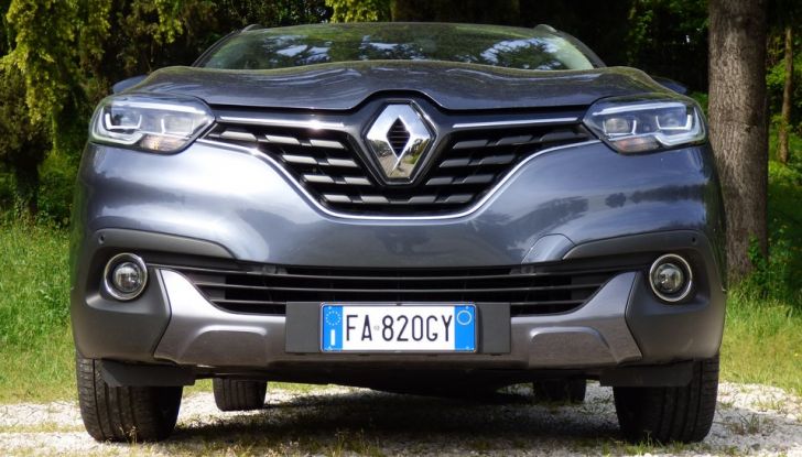 Renault Kadjar Bose 130 CV 4×4 prova su strada, prezzi e dotazioni - Foto 2 di 32