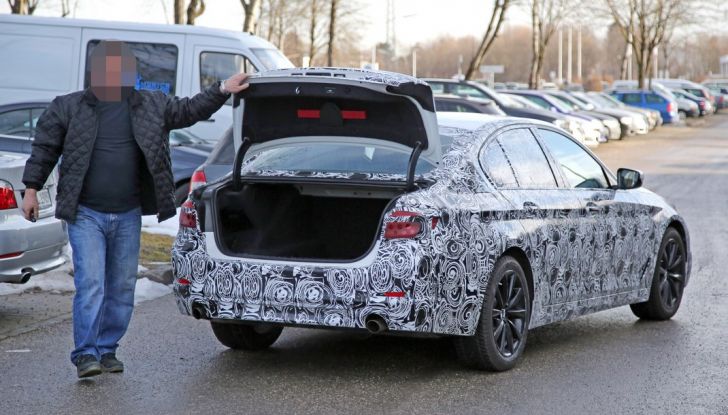 Nuova BMW Serie 5 2017: presente anche BMW M5, le prime foto - Foto 25 di 25