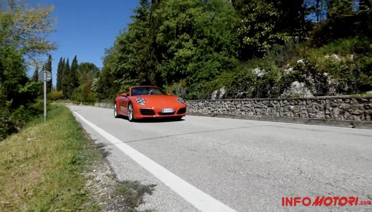 Porsche 911 Carrera S Cabrio, la nostra prova su strada: Paint it Red! - Foto 8 di 46