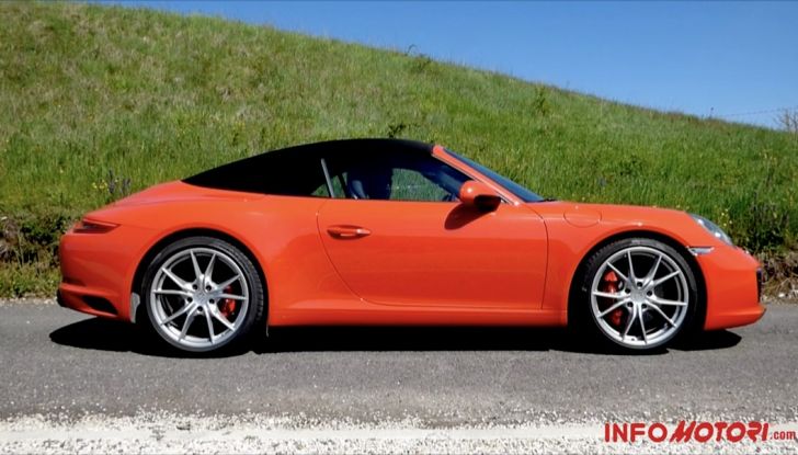 Porsche 911 Carrera S Cabrio, la nostra prova su strada: Paint it Red! - Foto 46 di 46
