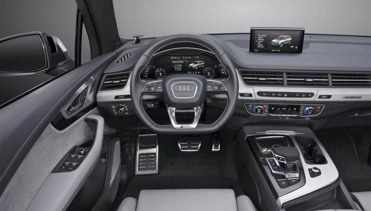 Audi SQ7 4.0 TDI: Il SUV Diesel con 900 Nm di coppia - Foto 3 di 19