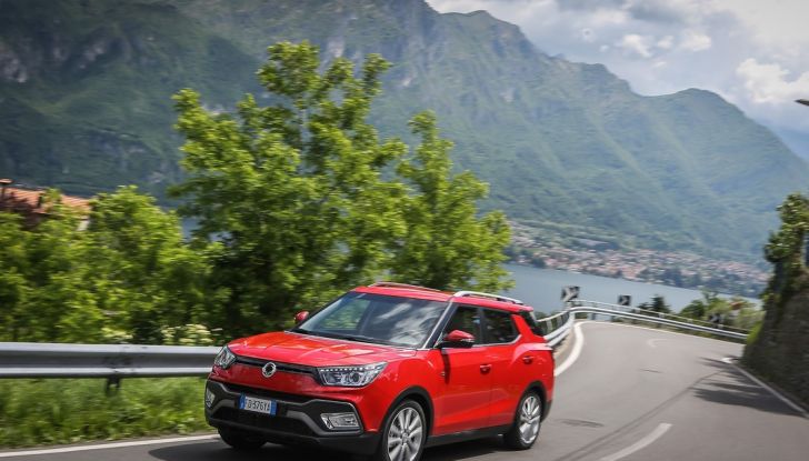 Ssangyong XLV: il primo crossover wagon del marchio coreano - Foto 7 di 15