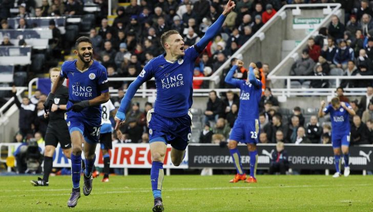 mercedes classe B elettrica in dono giocatori del Leicester City