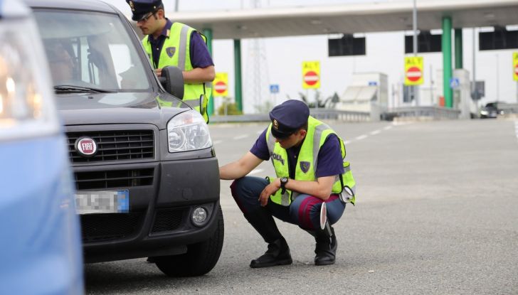 La Polizia Stradale pronta a 10mila controlli extra sulle gomme auto - Foto 9 di 10