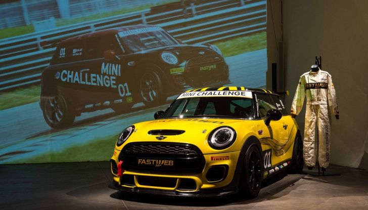 Xbox corre in pista al MINI Challenge 2016 - Foto 2 di 4