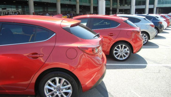 nuova mazda 3 test drive