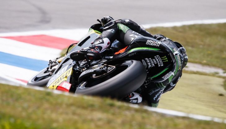 MotoGP 2016, Assen: trionfa Miller, fuori Rossi e Dovizioso - Foto 27 di 29